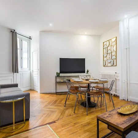 Cmg - Village D'auteuil *